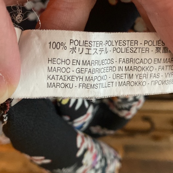 Zara black mini dress with flowers - Picture 7 of 9